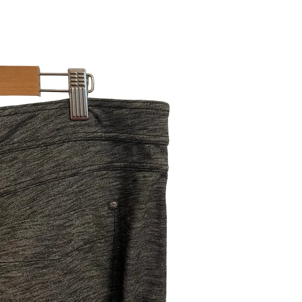 Athleta Bettona Boyfriend Jogger Cargo Pants Size LT - Picture 8 of 10